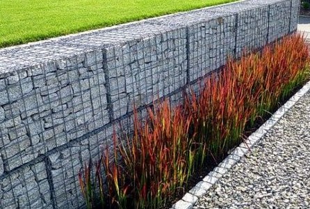 Retaining wall construction in Sydney
